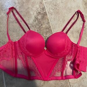 Victoria’s Secret Corset Push-up Bra